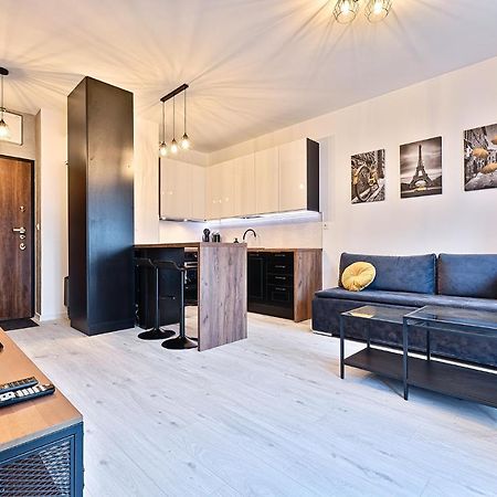 Diasfera I By Lookap Apartamento Łódź Exterior foto